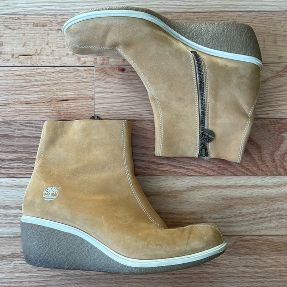 Timberland Vintage Camel Tan Nubuck Leather Wedge Zip Ankle Boots 37356 Size 8 - Picture 1 of 8